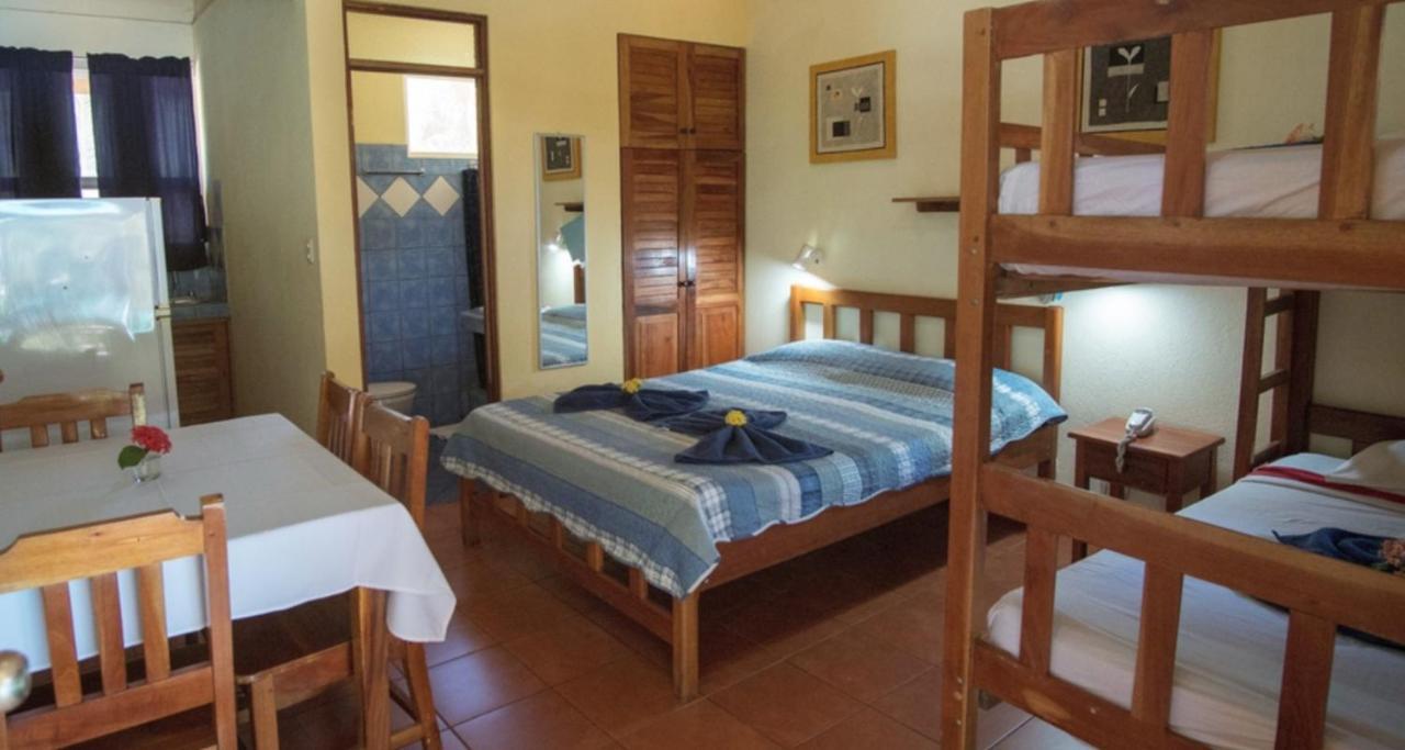 Hotel Isolina Beach Потреро Екстериор снимка