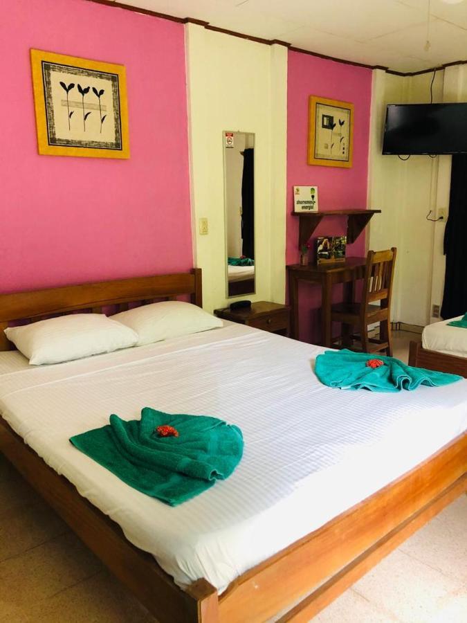 Hotel Isolina Beach Потреро Екстериор снимка